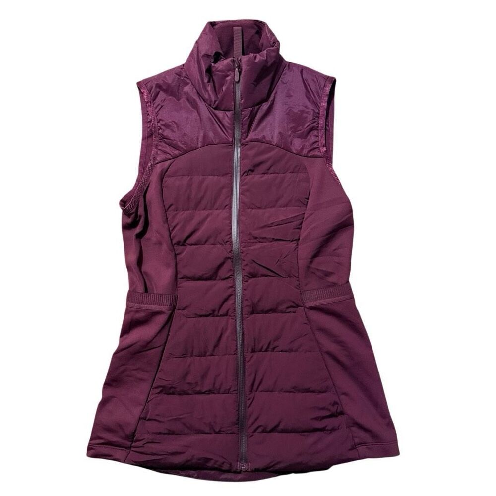 Lululemon Down For It All Vest in dark adobe color size 4